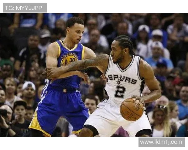 2017年NBA季后赛马刺对勇士的精彩对决回顾与分析