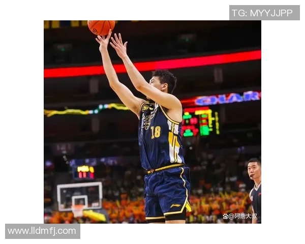 2015年CBA季后赛北京队对阵广东队的精彩对决回顾与分析