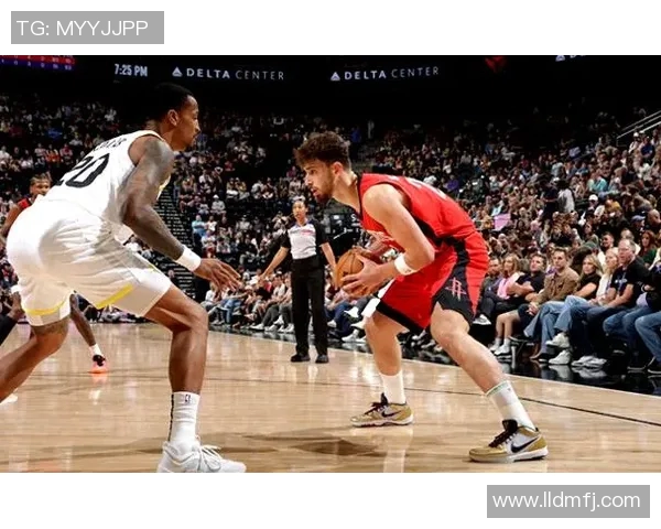 2008年NBA火箭与骑士对决回顾精彩瞬间与球星表现分析