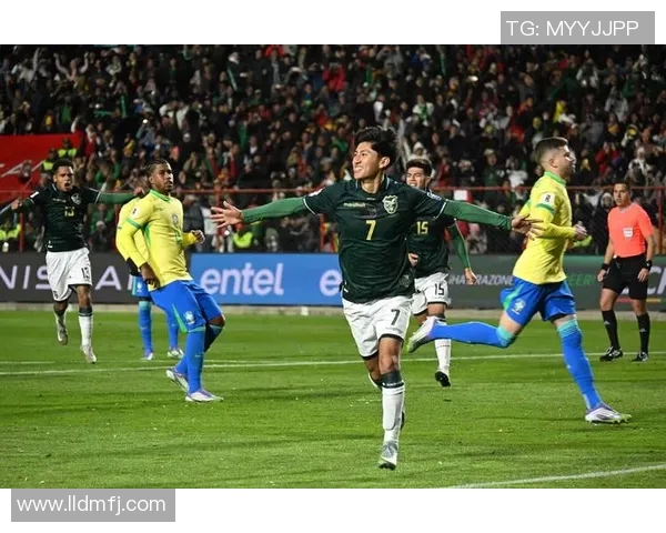 世预赛精彩对决玻利维亚主场迎战智利队争夺晋级机会